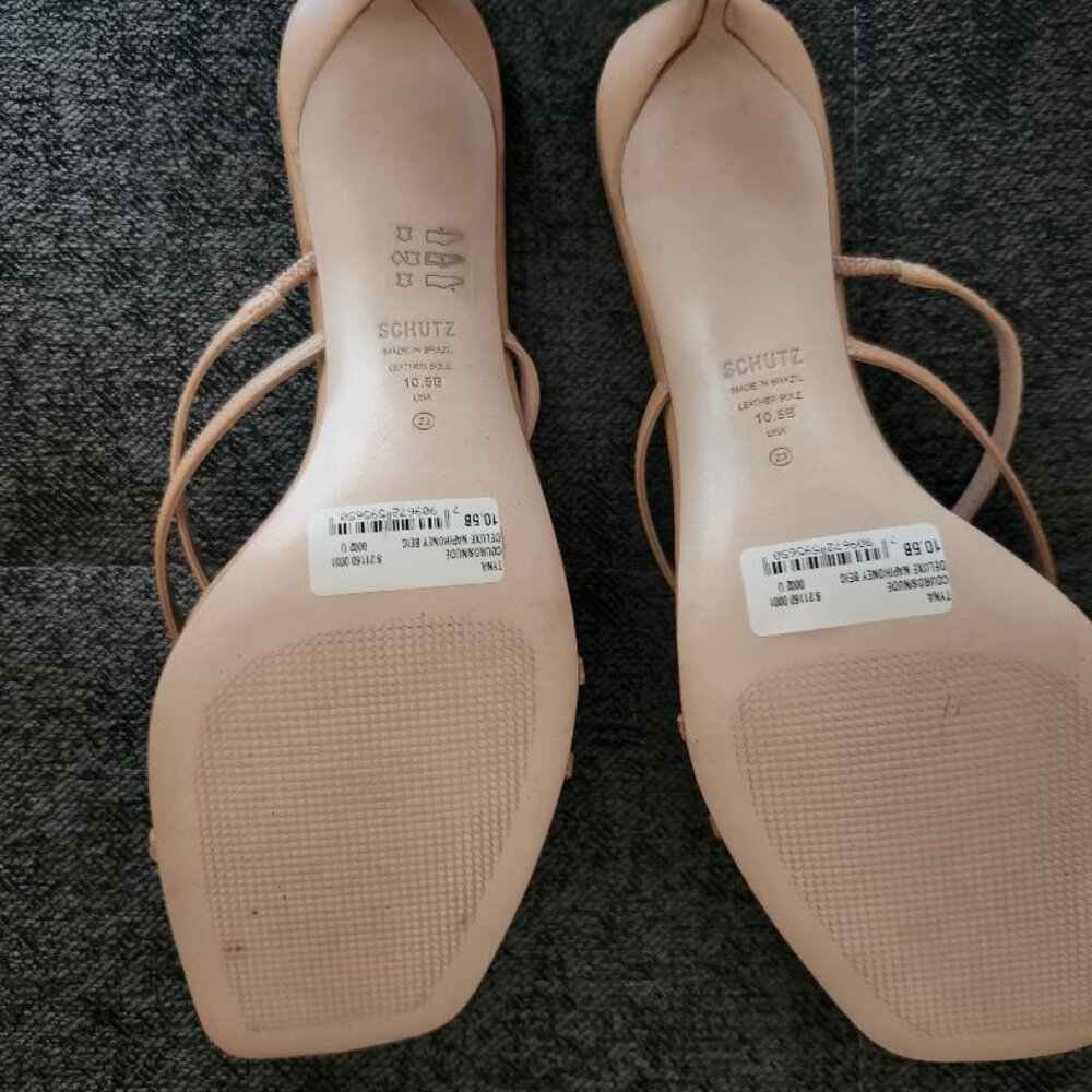 Sandal - Picture 4 of 8